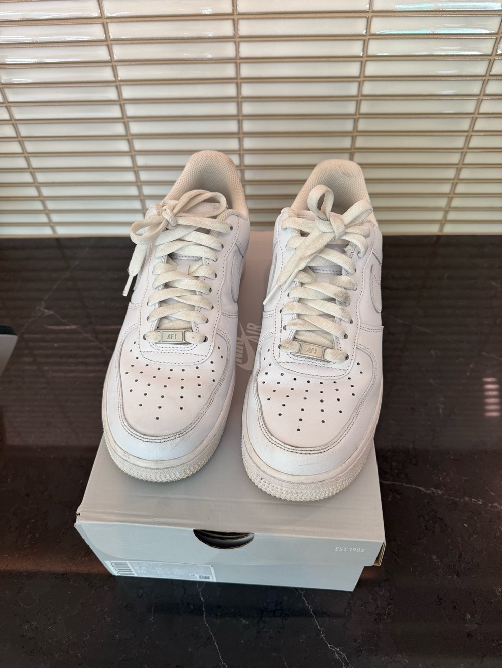 Nike Air Force 1